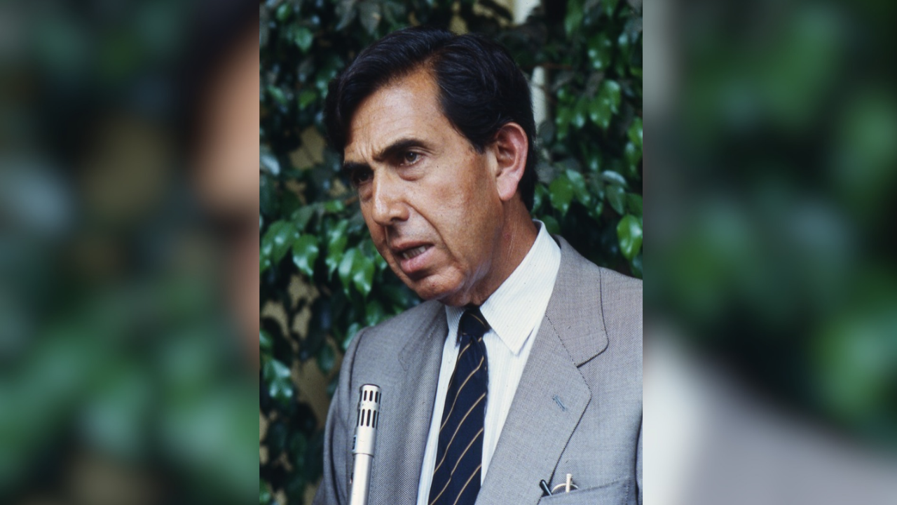 Cuauhtémoc Cárdenas, historic Mexican politician and former presidential candidate, dies at 92
       — Tarrytown Community news