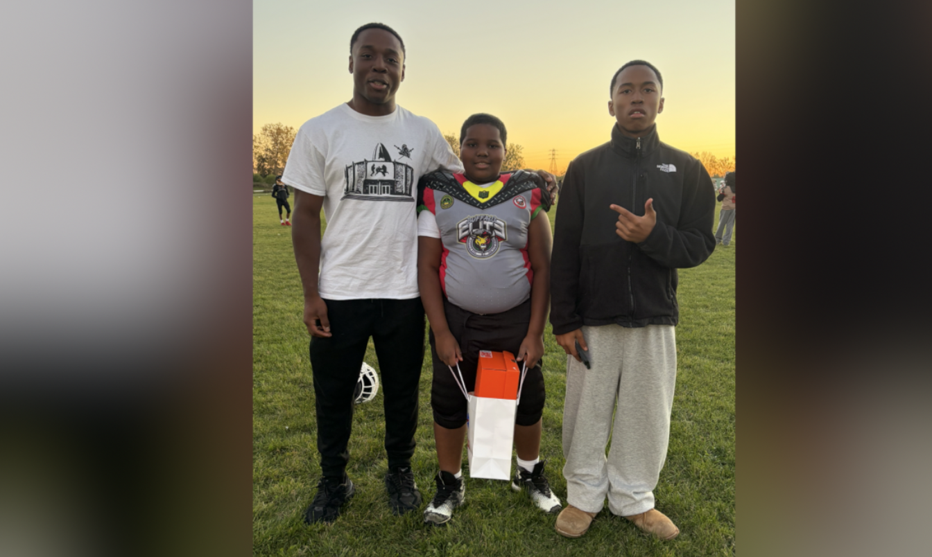 'We wanted to give back': Buffalo brothers launch nonprofit to help young athletes get sports equipment — Tarrytown Schools news